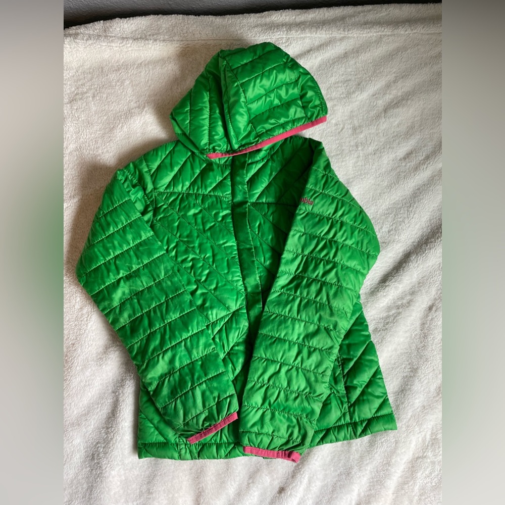 COLUMBIA GIRLS LINED WINTER COAT!!
